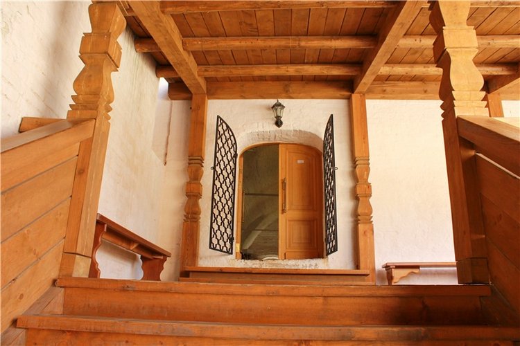 Любимая Старица. Свято-Успенский мужской монастырь