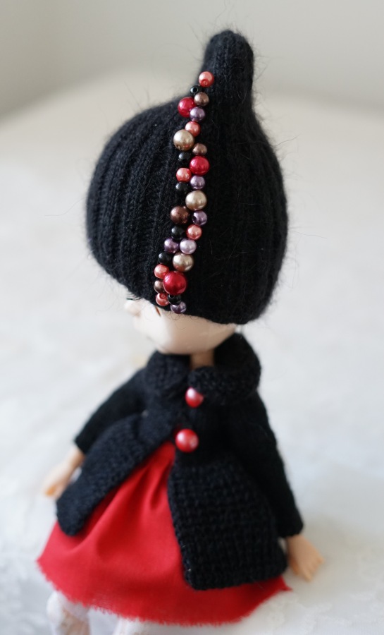 Синяя шапочка и черная шапочка (фото 8)