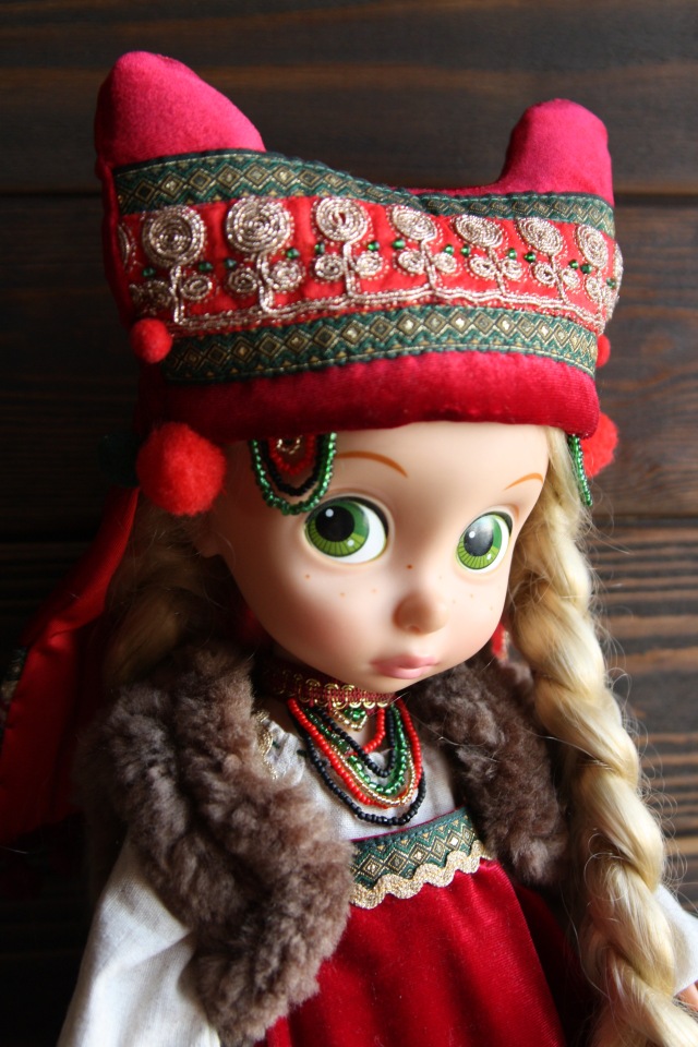 Русский народный костюм с кичкой для кукол Дисней Аниматорс