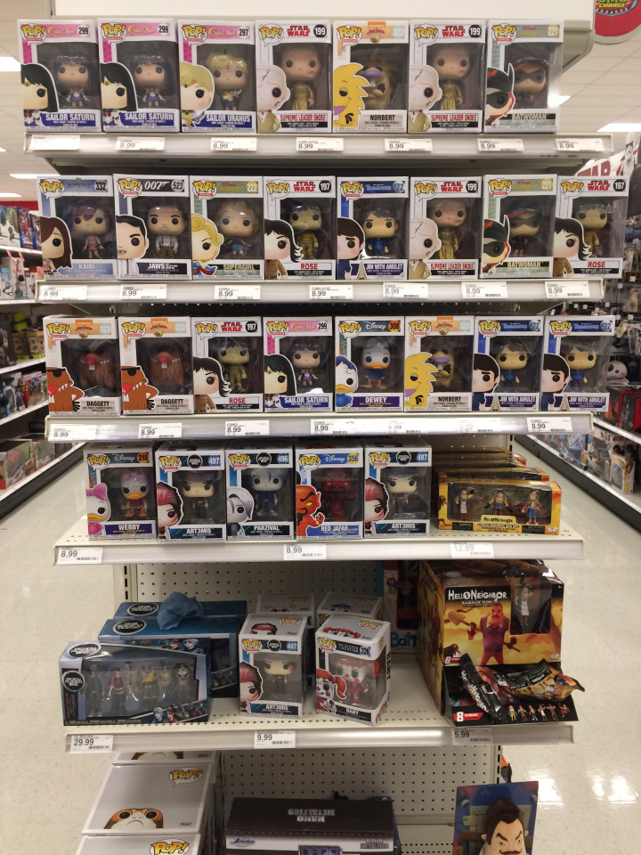 А не пройтись ли нам по магазинам? универмаг Target, детский отдел