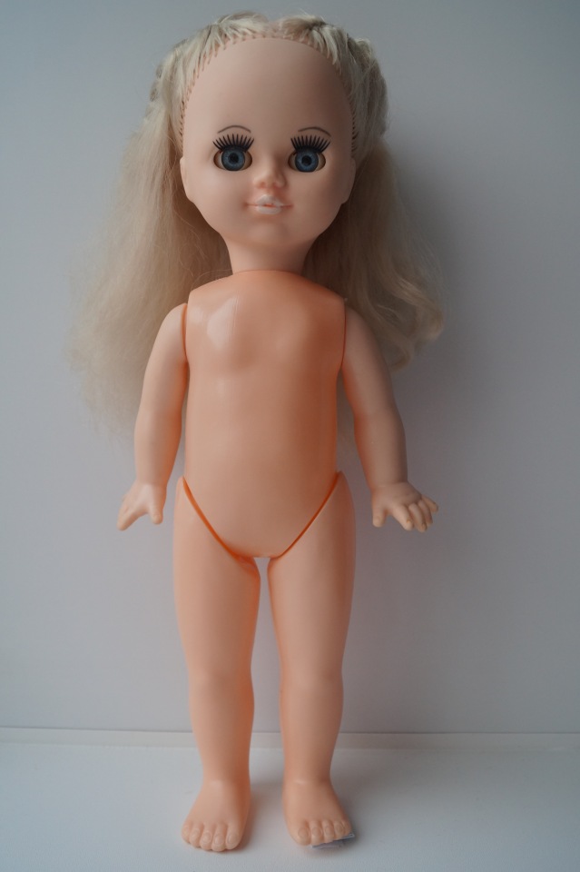 Субботняя традиция - выписывать кукол из лечебницы