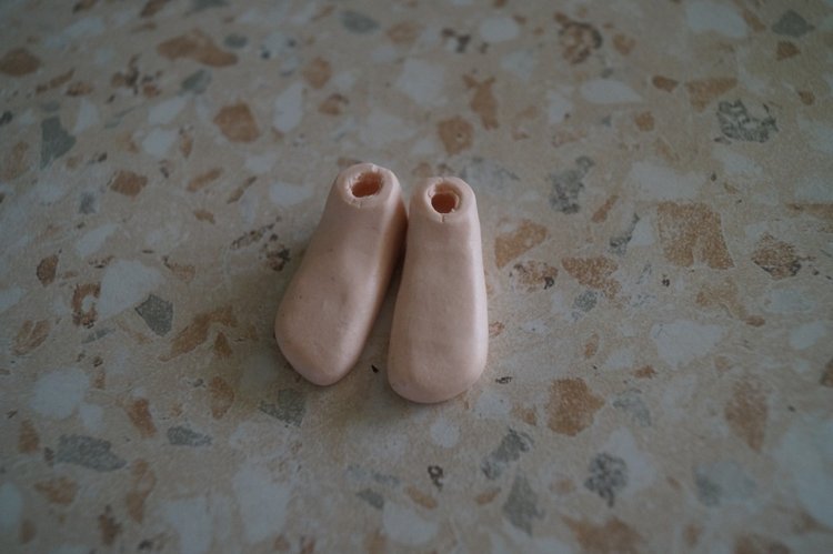 Четвёртая июньская выписка. Друг детства из 90-х выздоровел. Снова лепка сменных стоп. Джуди вышла из упаковки