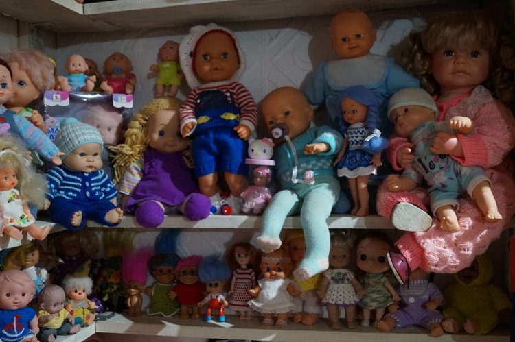 Первая выписка ноября. Починка шейного крепления у Братц, утерянная кисть восстановлена, как привести в порядок фабричную