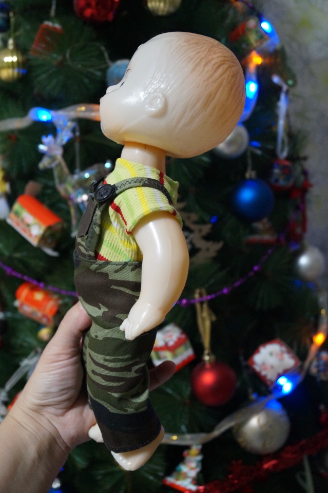 Первая январская выписка, в кругу большой и дружной семьи Жени и Антона. Женечку перепрошила, Антону восстановила цвет