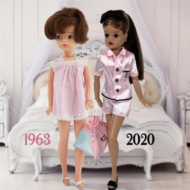 Луана. Fashion Store Blogger Sindy Doll 2021 (фото 4)
