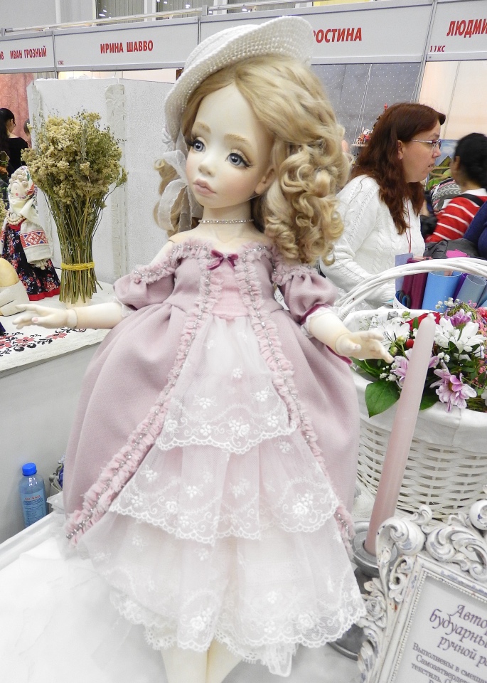 XV Международный осенний салон авторских кукол на Тишинке с 4 по 6 октября 2019 года в Москве - часть 1