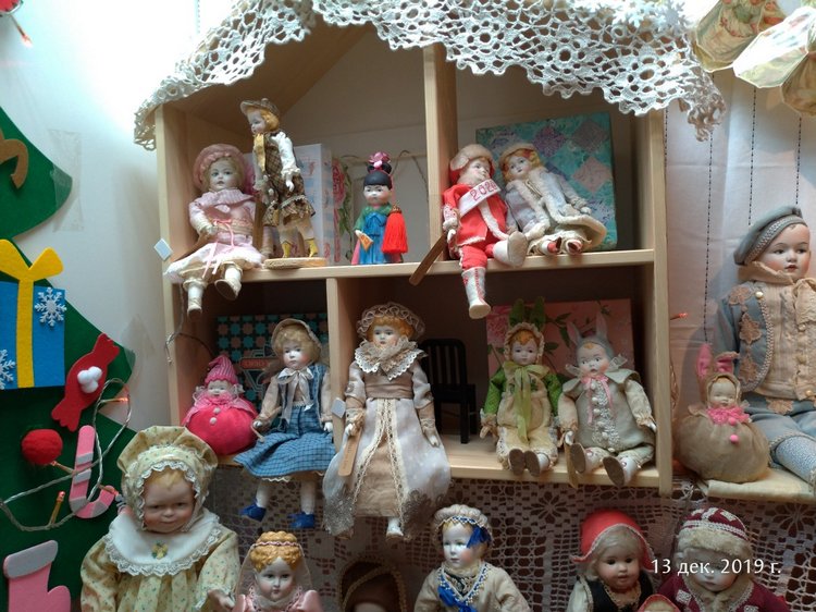 X Международная выставка "Искусство куклы" в Гостином дворе. Часть 1
