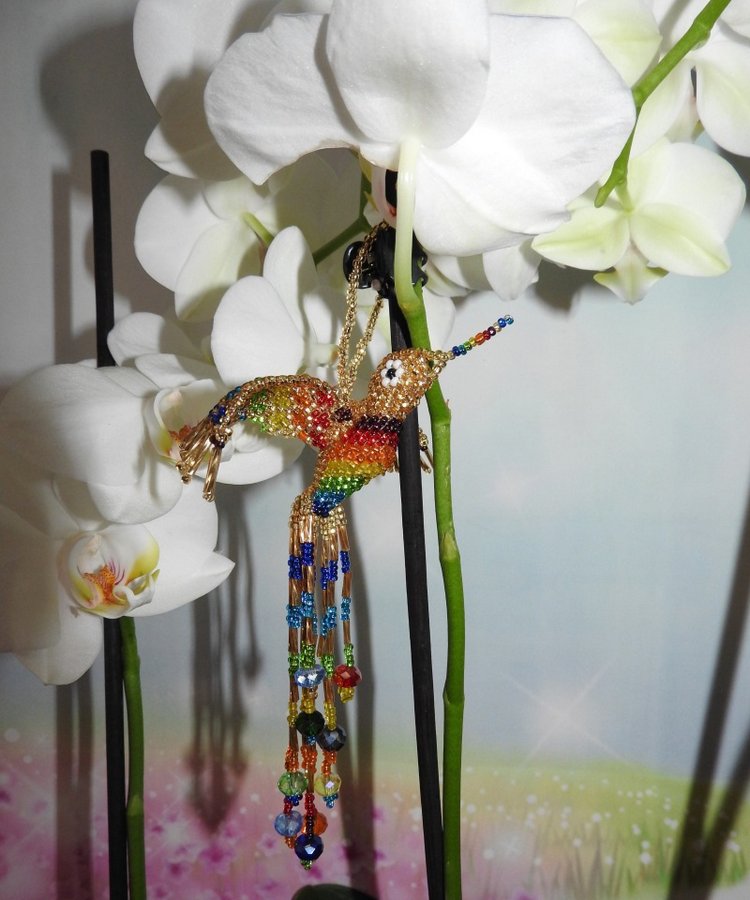 Колибри из бисера — Вышивка крестиком