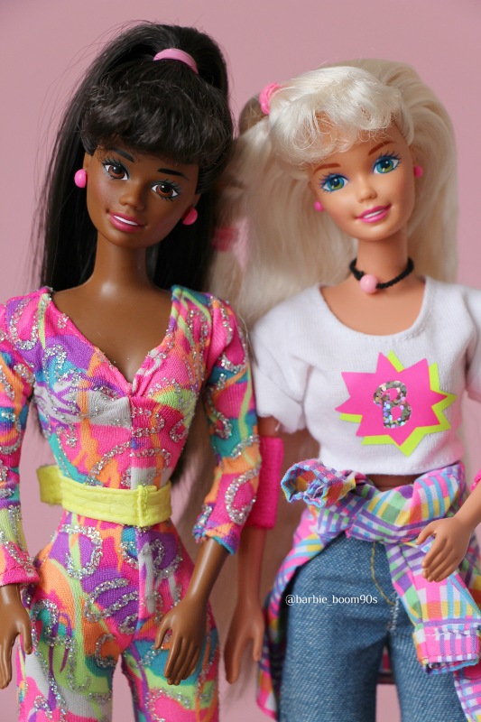 Презентация посылок — Куклы Barbie (Барби): Looks (фото 4)