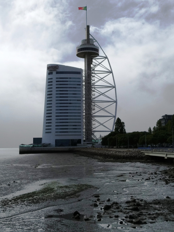 Тайна моего имени. Часть десятая. Португалия, Лиссабон. От Лесли просто нет житья