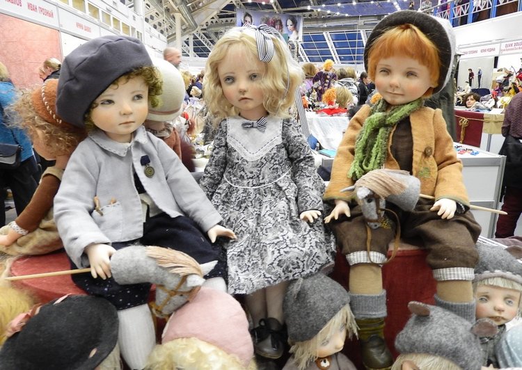 XV Международный осенний салон авторских кукол на Тишинке с 4 по 6 октября 2019 года в Москве - часть 1