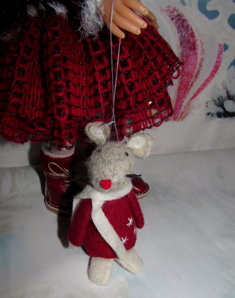 Как одеть француженку?? (Corolle) или волшебные ручки мастеров сайта