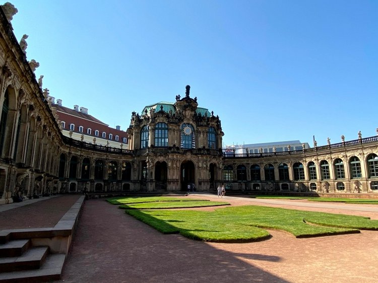 Галопом по Европам... 1 Часть