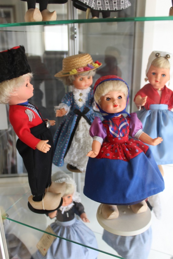 Пасхальная встреча в магазине кукол! Часть 4