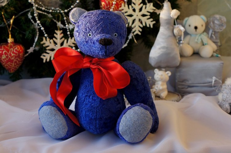 Новый год ручной работы — Вышивка крестиком