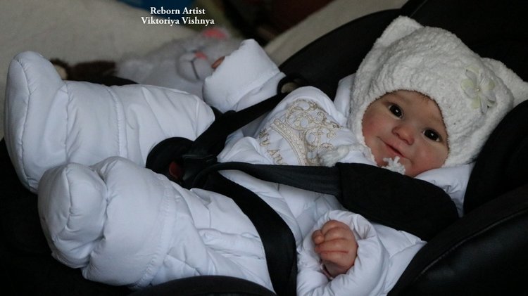 Моя Мэдди... Куколка реборн Виктории Вишни