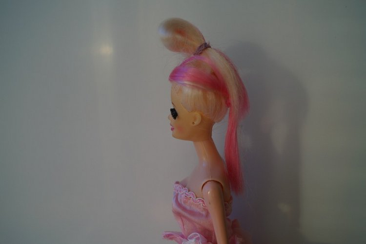 Вторая июльская выписка. Лечение глазок: отсутствие радужки, косоглазие. На лечении была ГДРочка. Голова+тело= красивая