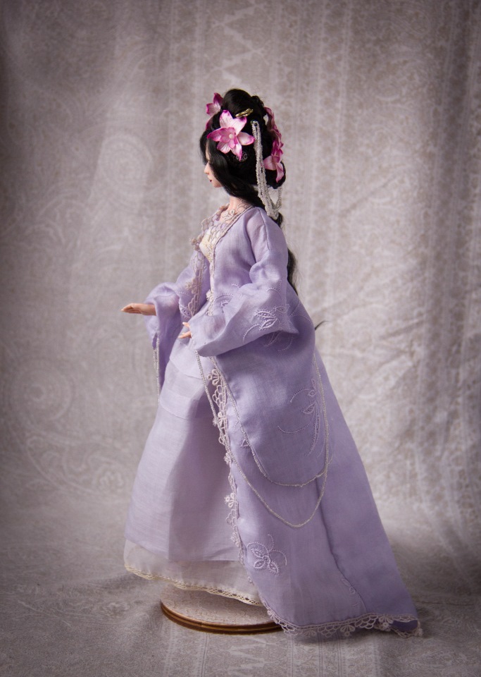 Лянфэн. Фарфоровая шарнирная кукла от Skvorkadolls
