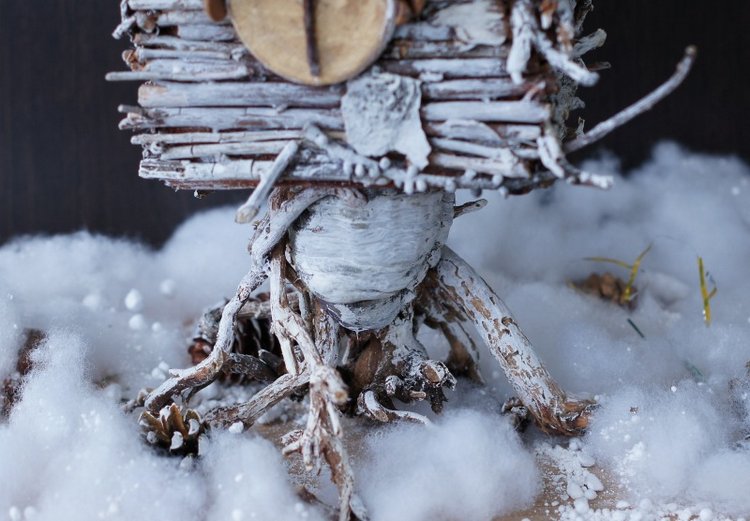 Избушка на курьих ножках — Авторские игрушки из разных материалов: синельная проволока (фото 10)