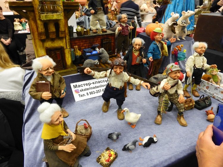 XV Международный осенний салон авторских кукол на Тишинке с 4 по 6 октября 2019 года в Москве - часть 2