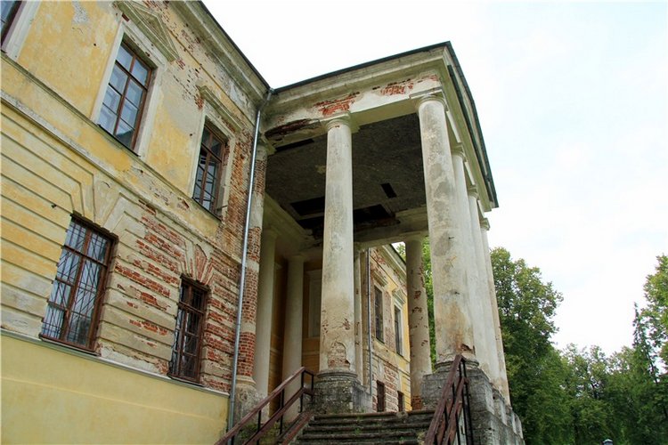 Путешествие Виолы в Усадьбу Знаменское-Раёк