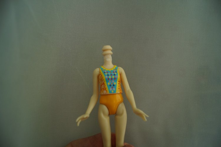 Четвёртая июльская выписка. Поломка шеи Энчантималс. Новые реснички двум пациентам. Как обуздать непослушные волосы