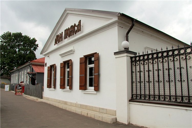 У Новогодней Ёлочки — Новый год и Рождество: праздничные фото кукол (фото 2)