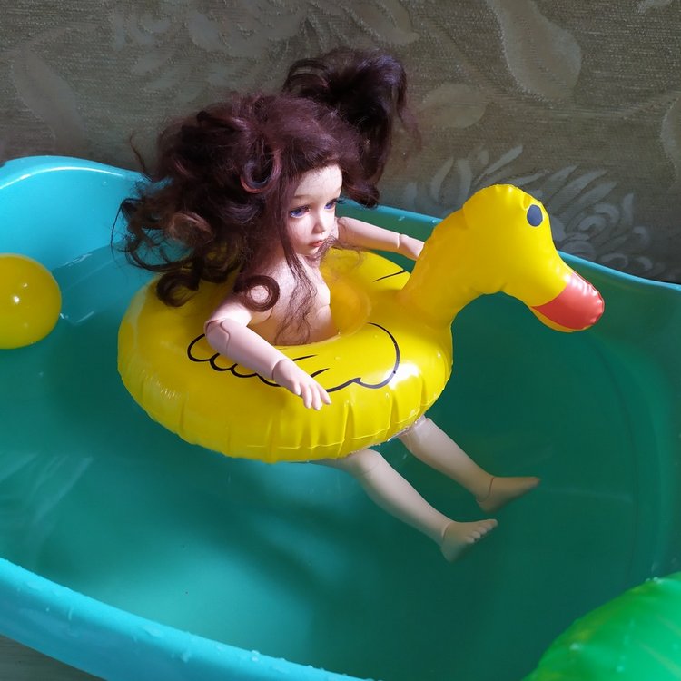 Как мы догоняли лето или примерка кругов для бассейна моей Боночкой (фото 8)