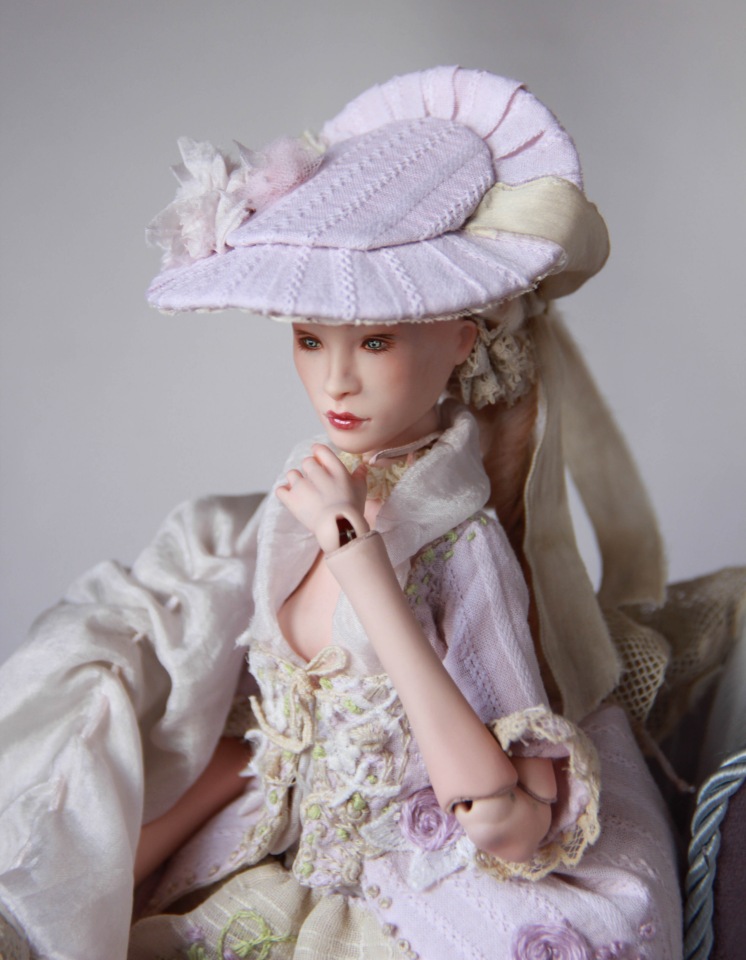 Маркиза М. Фарфоровая шарнирная кукла