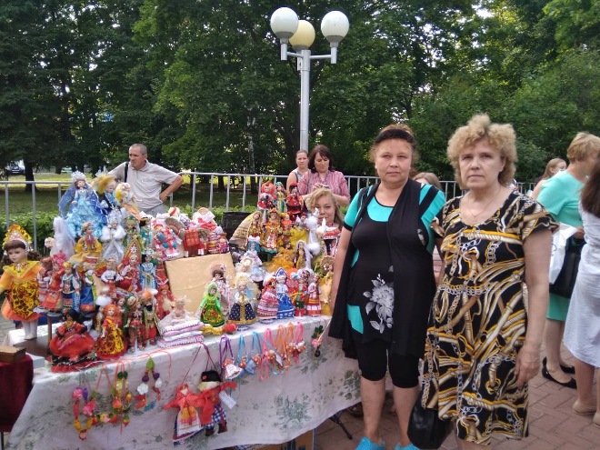 Мои куклЁшки на городском празднике "Литературное варенье" (фото 4)