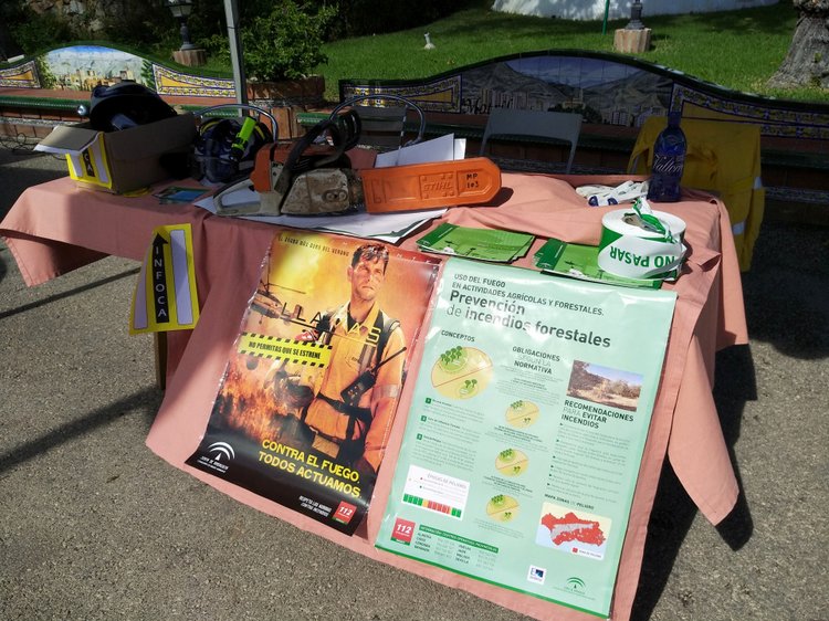 Тайна моего имени. Часть девятая. Испания, Бенальмадена, Парк Тиволи. Лесли путает все планы