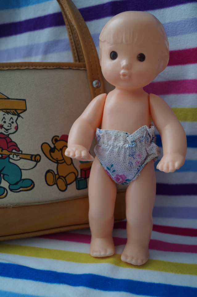 Леночка в сумочке — Игрушки СССР и советского детства: резиновые (фото 6)