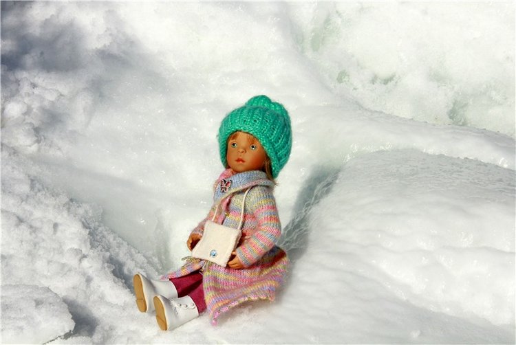 Зимняя прогулка Сони. Уникальная кукла от Сильвии Наттерер