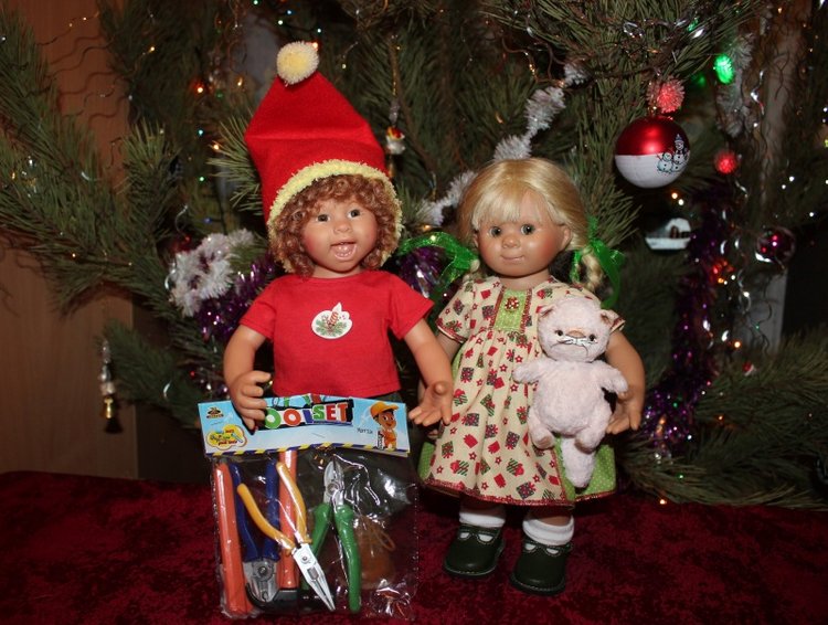 Спасибо вам, Снегурочки нашего Деда Мороза