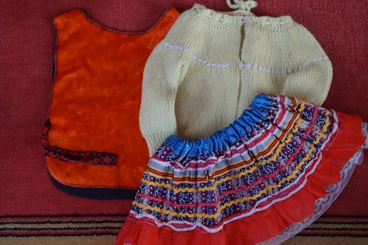 Посылки, посылки - с куклами, игрушками, обувью, одеждой