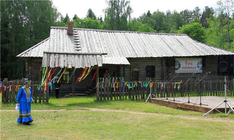 "Троицкие гуляния" в Василёво, 2018 год. Архитектурно-этнографический музей под открытым небом Василёво