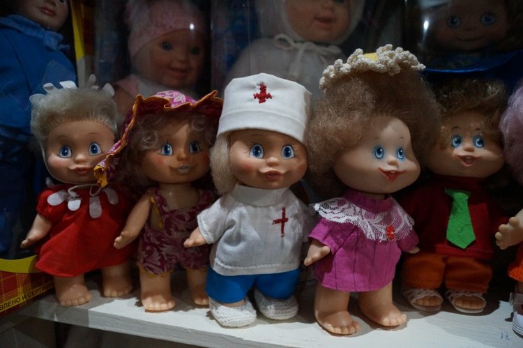 Четвёртая выписка января. Сказочная. Полное преображение Мальвины. Из чего сделать вставные глазки и реснички для куклы