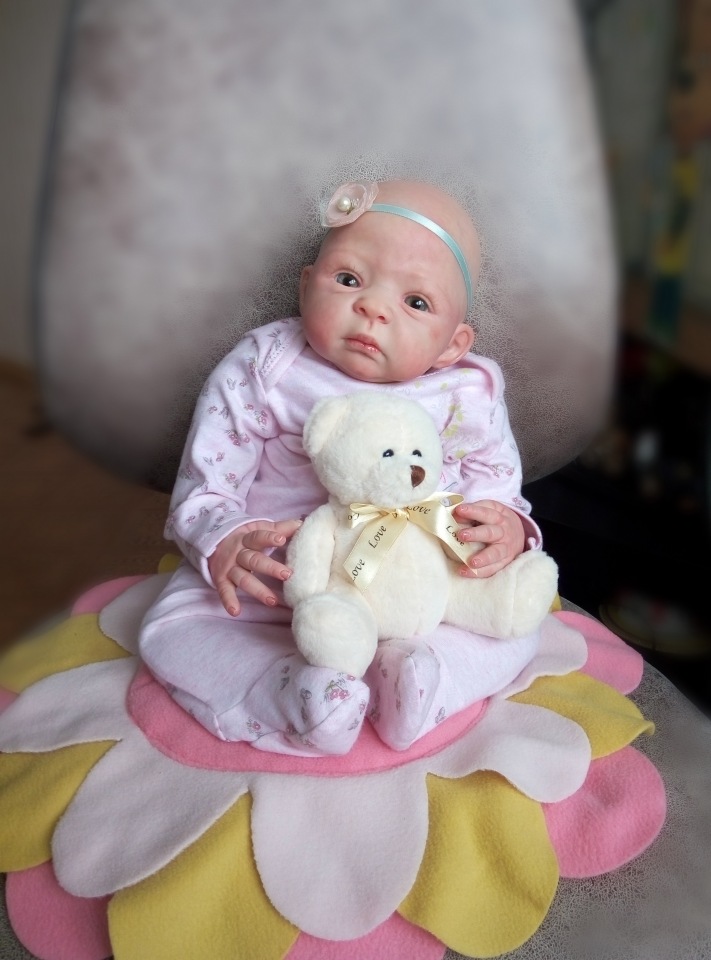 Малышка реборн Kandy скульптор Sebilla Bos (фото 3)