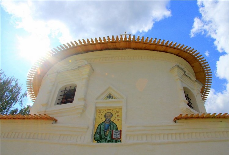 Августовская прогулка в Берново. Zwergnase Mischa