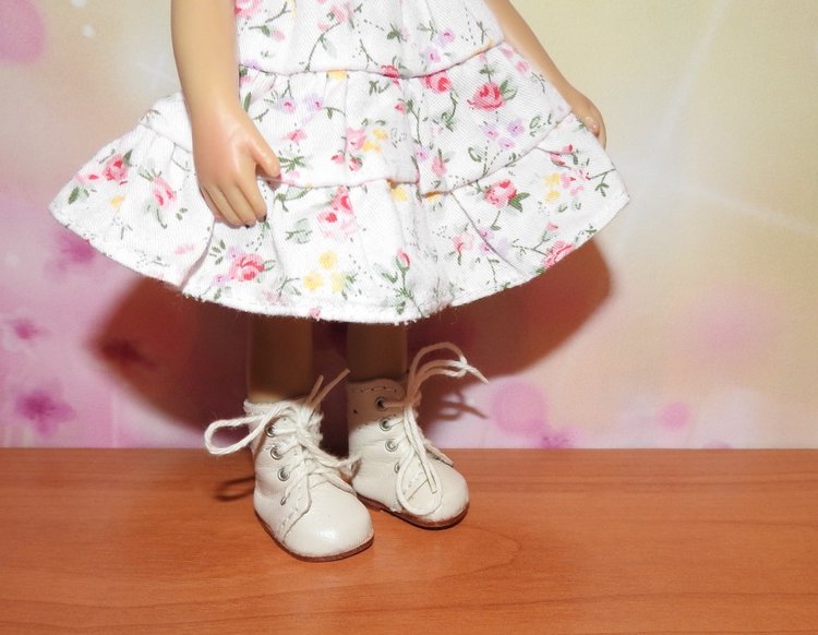 Куколки KIDZ'N'CATS mini и обувочка для них (фото 7)