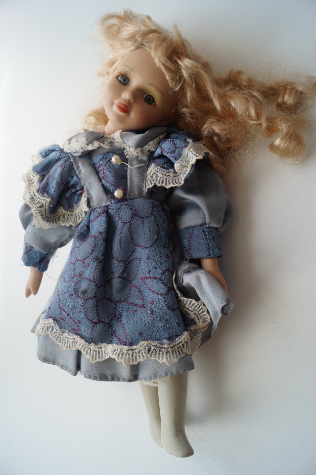 Третья июньская выписка. Как расцвела фарфоровая девочка. Чем заменить кукольный пейт