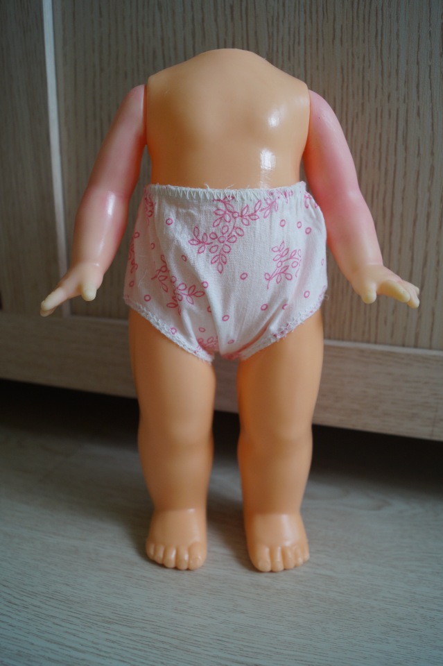 Третья июльская выписка. Вылечила восемь кукол СССР! И всем сшила наряды - за неделю