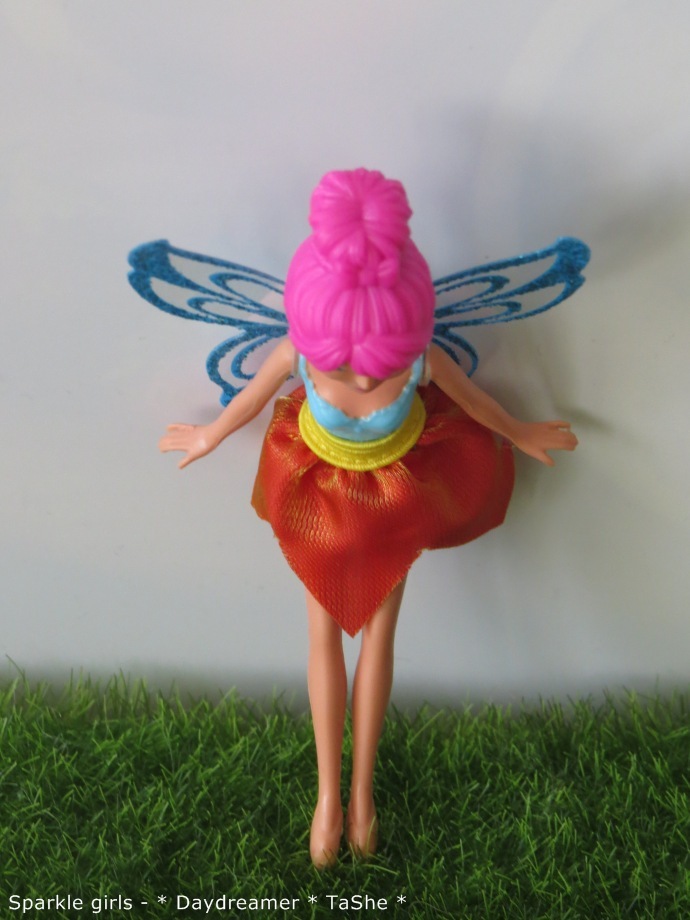 Сверкающее очарование маленьких фей