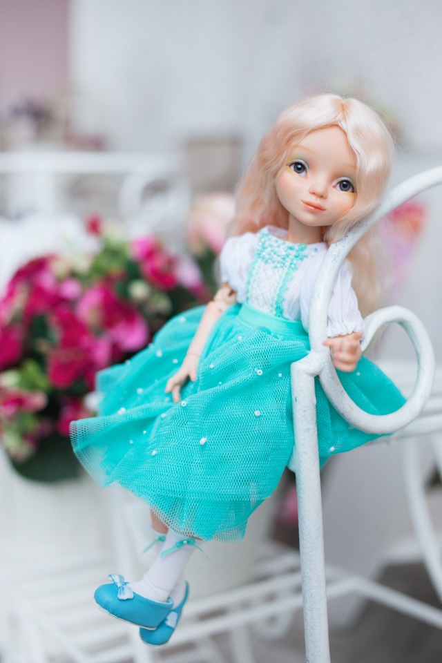 Сестры Эшли и Эйприл для Весеннего бала Кукол