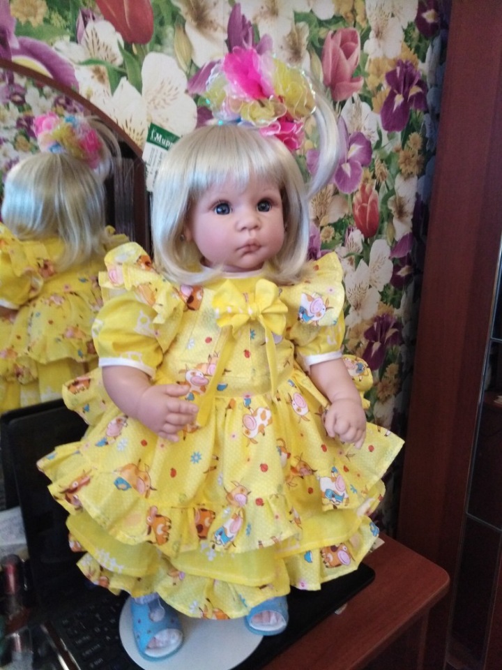 Теперь Яночка в новом платье (фото 3)