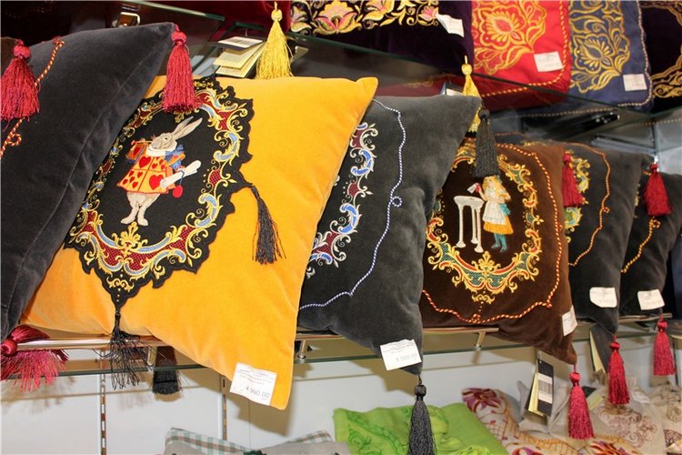 Музей-магазин "Торжокские золотошвеи"