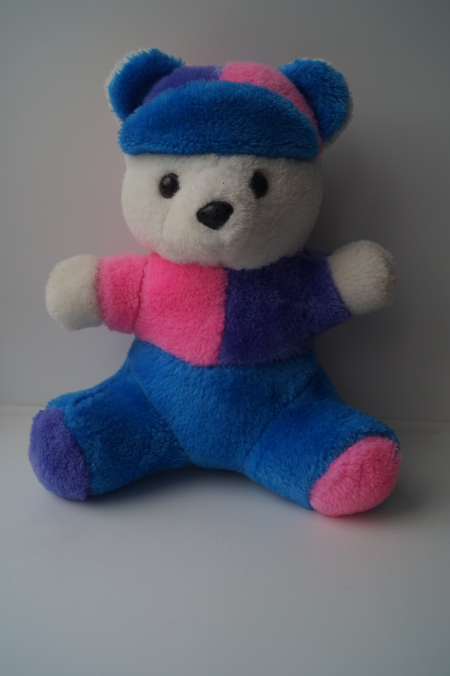 Четвёртая выписка октября. Лечим глазки советской кукле. Мишутка из 90-х стал как новенький! Четыре Барби обрели головы