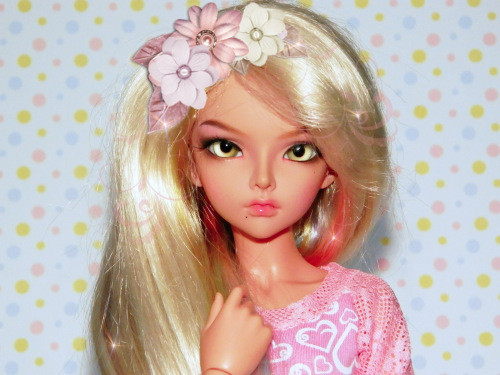 Изменения в жизни девушки начинаются с прически