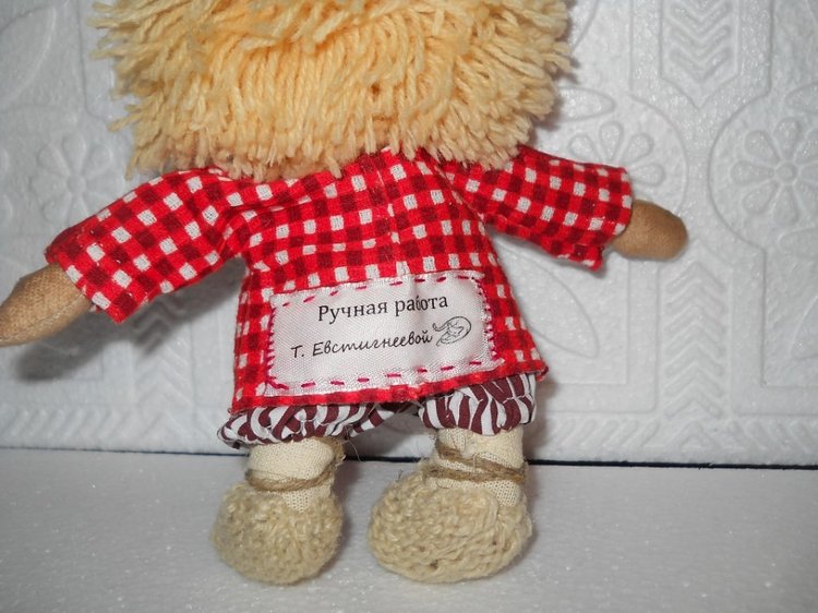 Домовёнок Кузька — Текстильные игрушки и примитивы: кофейные (фото 4)