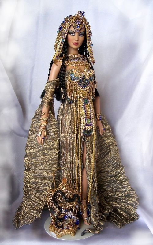 Прекрасные кукольные наряды | Бэйбики Прекрасные кукольные наряды